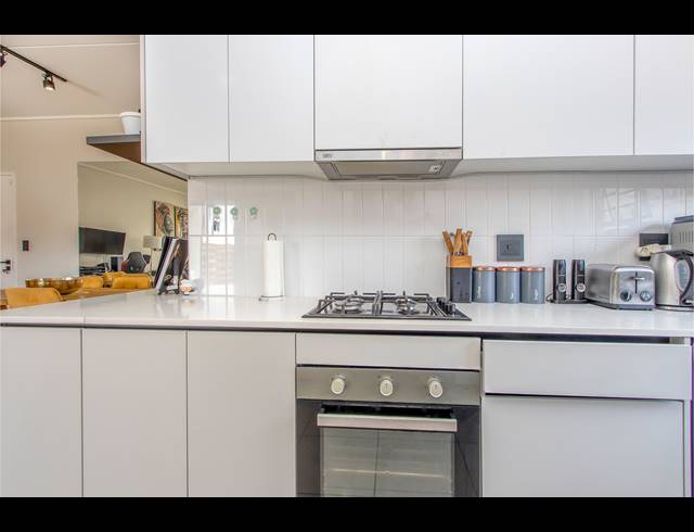 3 BEDROOM APARTMENT FOR SALE IN LINBRO PARK